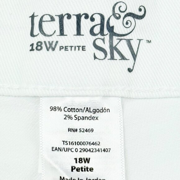 NWT Terra & Sky Womens Straight High Rise Stretch White Denim Jeans Plus Sz 18WP - Picture 5 of 9